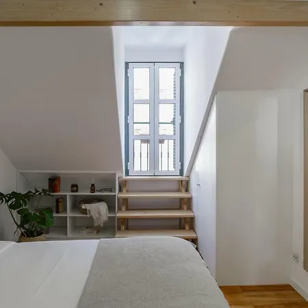 Charming Apartment- Authentic Experience In Graca * Lisbon