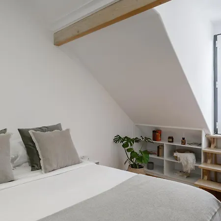 Charming Apartment- Authentic Experience In Graca Apartment