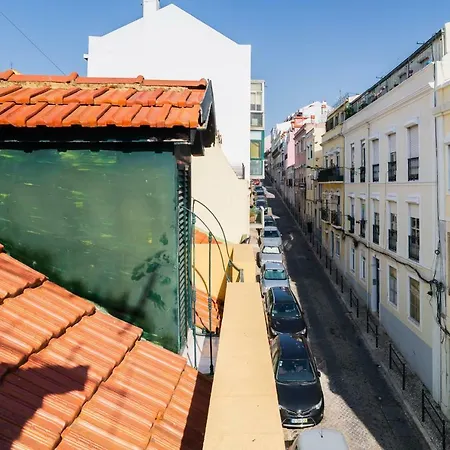 Charming Apartment- Authentic Experience In Graca *