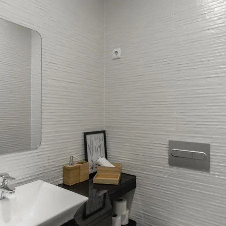Charming Apartment- Authentic Experience In Graca Apartment
